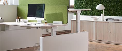 Der ideale schreibtisch ist mehr als nur eine ablagefläche oder stylisches möbelstück in ihrem büro. Elektromotorisch höhenverstellbarer Schreibtisch Active