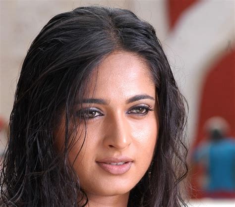 tollywood actress anushka shetty hot face close up photos