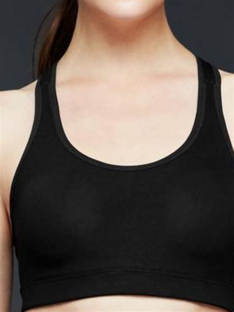 A Guide To Choosing The Right Sports Bra For Your Workout Sports Bra