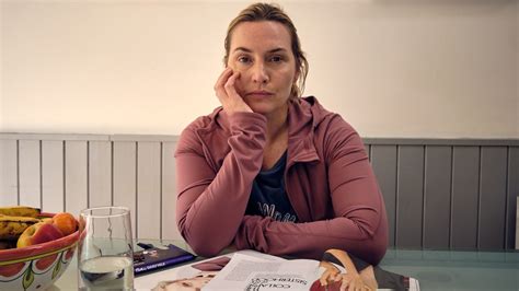 Kate Winslet On I Am Ruth And How Film Explores Teenage Phone Addiction