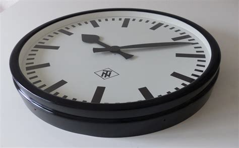Click on an alphabet below to see the full list of models starting with that letter Sehr grosse TELENORMA Bahnhofsuhr Werksuhr Fabrikuhr TN T ...