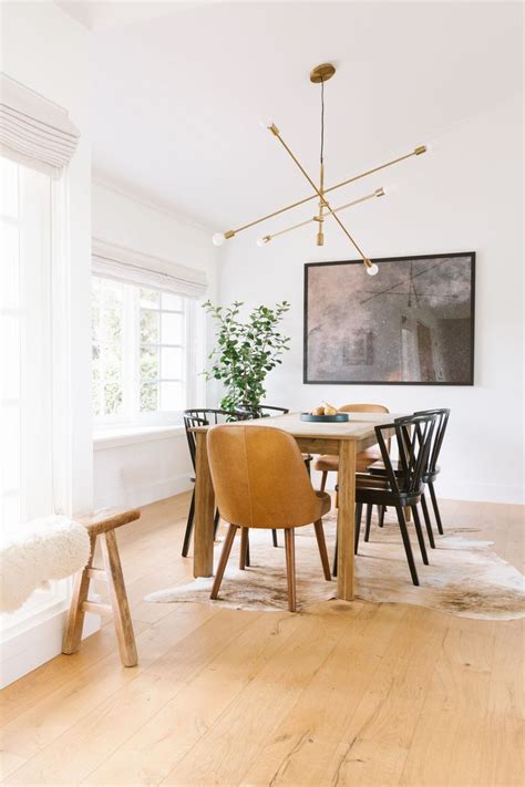 Grouping different styles of seating around an unsuspecting table can wake up a weary room—if you do it wisely. How to Mix & Match Dining Chairs (Plus 8 Beautiful Combos ...