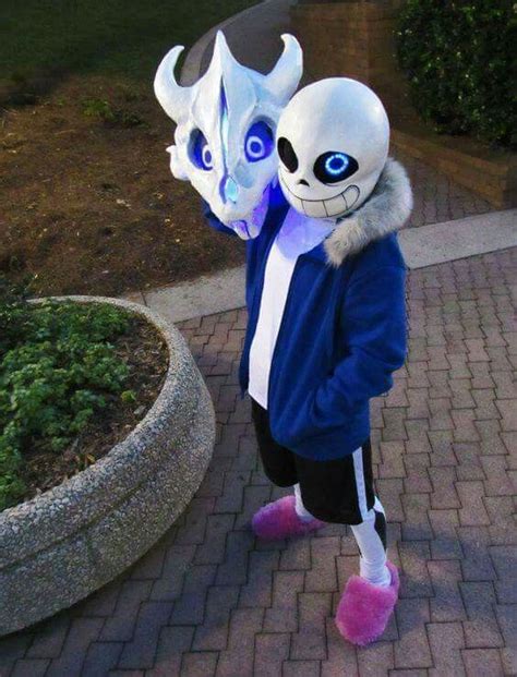 Pin By Lidiane Rodrigues On Cosplay Sans Cosplay Undertale Cosplay