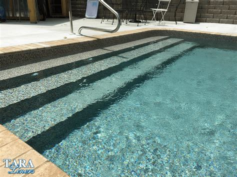 What To Know When Choosing A Pool Liner