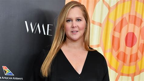 Amy schumer was born on june 1, 1981 in manhattan, new york city, new york, usa as amy beth schumer. Amy Schumer Sent Her Trainer a Cease & Desist Letter Over ...