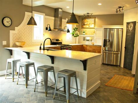 One of the biggest advantages is vertical space. 15+ Design Ideas for Kitchens Without Upper Cabinets | HGTV