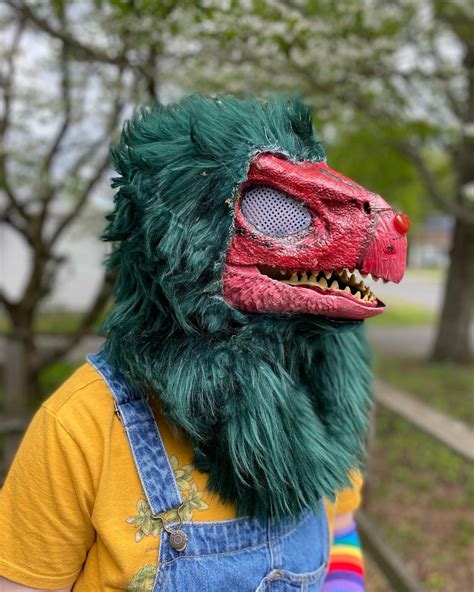 Therizinosaurus Mask Dino Mask Commissions Read Desc Etsy