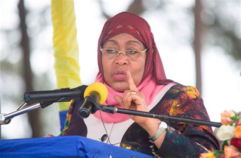 Tanzanie Samia Suluhu Prend Officiellement Le Pouvoir 48 Heures
