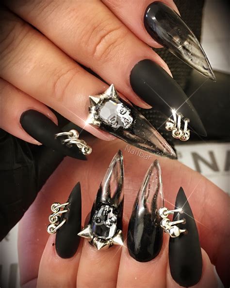 Pin By Kelli Eden Jungnitsch On Esthetics Gothic Nails Gothic Nail