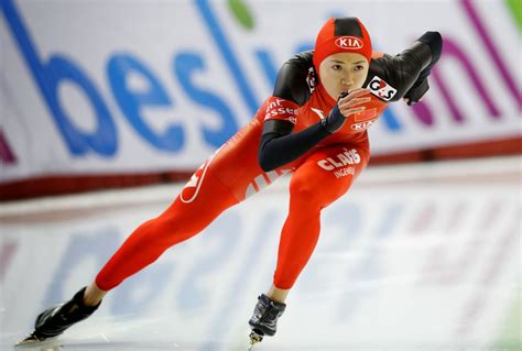 Canadawomens 500 Meter Race During The Isu World Cup Speed Skating