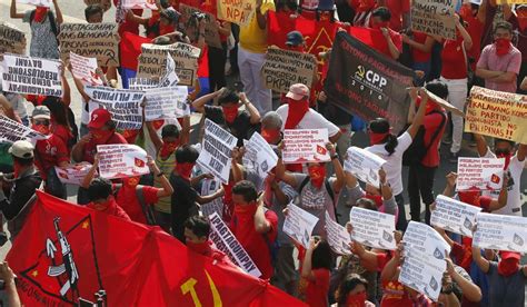 12 Killed In Philippine Troops Clash With Communist Rebels