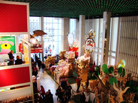 Unlimited number of floors with… FAO Schwartz | Taken from the second floor balcony. They ...