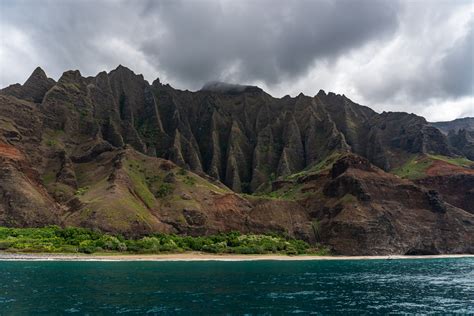 Why Kauais Na Pali Coast Should Be 1 On Your Hawaii