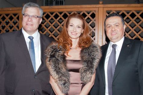 She is an actress and writer, known for блокбастер (2011), studio aperto (1991) and il quizzone (1994). Israele, si insedia nuovo ambasciatore in Italia Naor ...