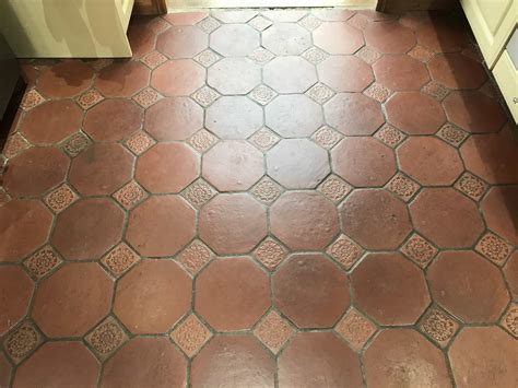 Sep 28, 2018 · proper maintenance of terracotta tile is essential to maintaining the longevity of the floor. Deep Cleaning Terracotta Floor Tiles in Crowthorne ...