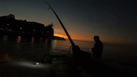 Pesca De Jureles Al Atardecer En Muelle Valparaíso Youtube