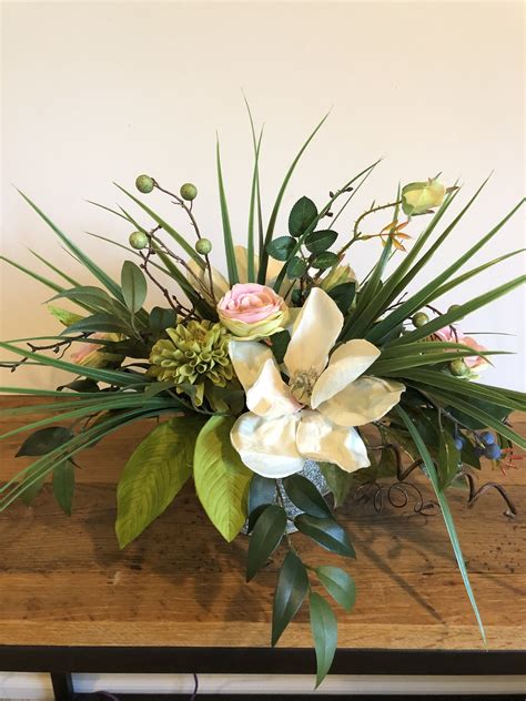 Magnolia Floral Arrangement Dining Table Floral Silk Floral | Etsy | Floral arrangements, Small ...