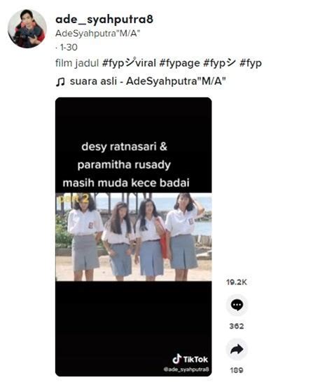 Cantik Natural, Gaya Desy Ratnasari dan Paramitha Rusady Pakai Seragam
