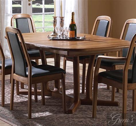 Maybe you would like to learn more about one of these? DAM 2000 / Green's Interiors. Esstisch elliptisch mit 1 ...