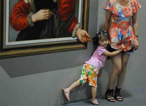 35 Awesome 3D Interactive Paintings Magic Art Works At Special Exhibition