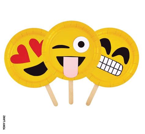 Emoji selfie time! | Emoji birthday party, Emoji birthday, Emoji theme party