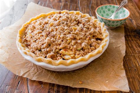 Apple Crumble Pie Sally S Baking Addiction