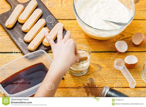 It measures 9.2 x 7.3 x 1 inches, which is hardly a coffee table book like another favorite, the new york times magazine photographs by kathleen ryan. Picture Of Wooden Table With Biscuits, , Human Hands Stock ...