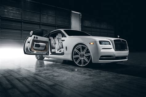 Fonds Decran Rolls Royce Wraith Vellano Premium Class Blanc Luxe