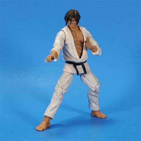 the-fwoosh-articulated-icons-shoken-heroic-karate-master-03 - The Fwoosh