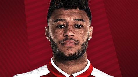 The name oxlade is a surname of his mum while chamberlain is that of his dad. Alex Oxlade-Chamberlain | Players | First Team | Arsenal.com
