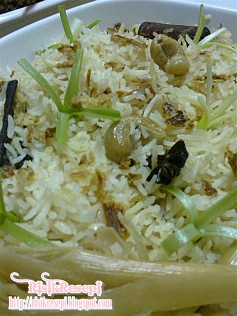 Koleksi 10 resepi ayam ringkas anda wajib belajar masak sebelum umur 30 tahun. Risik Resepi: NASI SERAI
