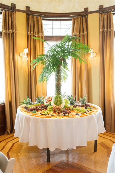 There are no set rules for this speech, but it helps to prepare a few words ahead of time. Fun Jungle Theme Baby Shower - Pretty My Party