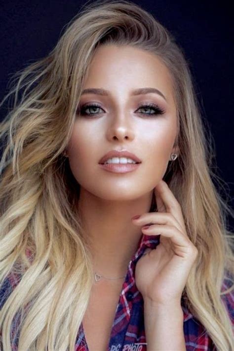 Pin By Juan Boss On Beauty Incarnate Beautiful Girl Face Beauty Girl Beautiful Blonde