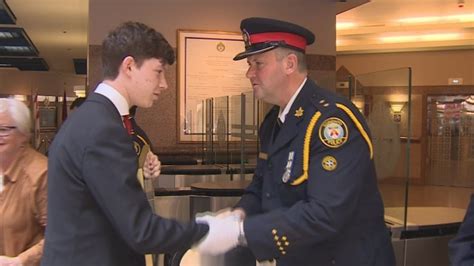 Police Mayor Hand Out Bravery Awards To Good Samaritans Cbc News