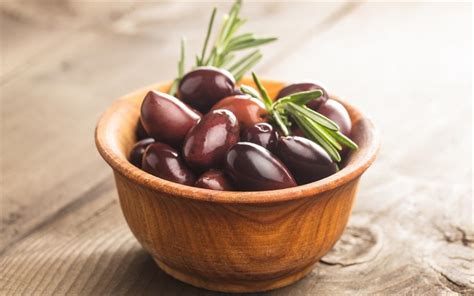 Kalamata Olives Healthiest In The World The Pappas Post