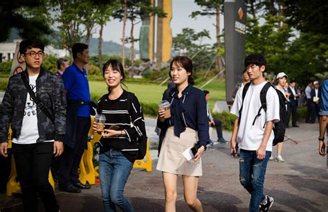 Say hello and goodbye at work in korea | innovative korean. Hagwons in South Korea
