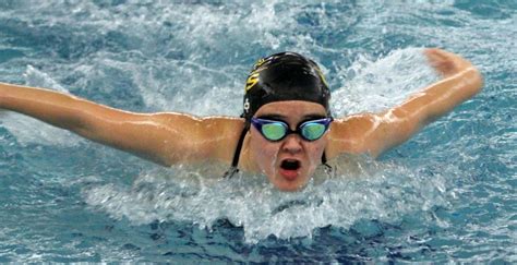 Prep Girls Swimming Baraboo Wins 11 Of 12 Events To Beat Beaver Dam