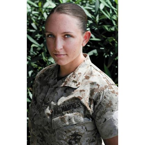 Seattle Marines On Instagram “marine Of The Week Uw Grad 1st Lt Rebecca Turpin Combat