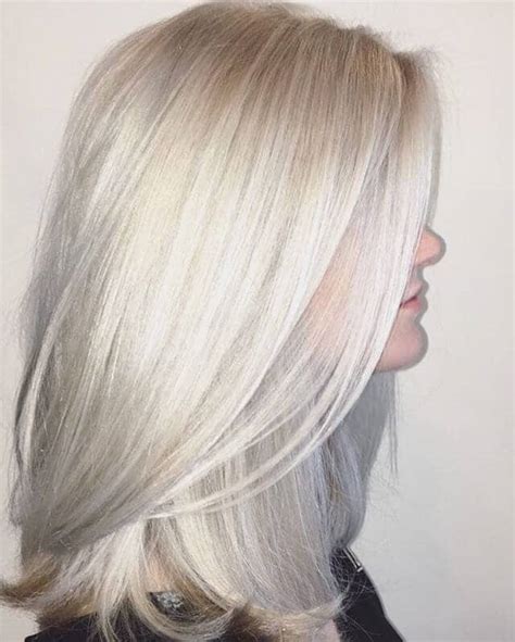 50 Platinum Blonde Hairstyle Ideas For A Glamorous 2022