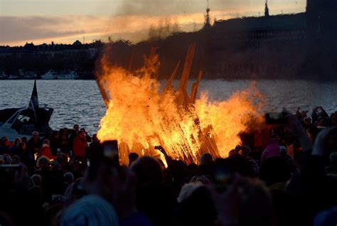Saxdalen majbrasa 30 april 2011. Valborgsfirande ställs in - inga majbrasor på grund av brandrisken