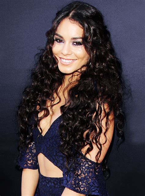 Vanessa hudgens hairstyles, haircuts and colors. Is Vanessa Hudgens Wearing A Dream Catcher Really Cultural ...