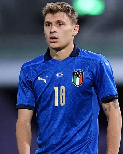 Nicolò barella was born in cagliari on 7 february 1997 and he grew up with three key elements in his life: Nicolò Barella