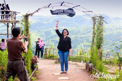 Dan yang lebih menarik lagi semua fasilitas yang dihadirkan oleh taman buah mekarsari bogor ini pengunjung bisa menikmati dengan biaya harga tiket masuk yang sepada dengan semua kelebihan yang telah diberikan oleh taman bunga ini. Lokasi dan Harga Tiket Masuk Jurang Tembelan Dlingo Bantul ...