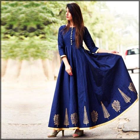New Latest Lawn Long Frocks Designs Ideas 2022 Images