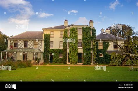 Home Of Charles Darwin In Kent Down House Stock Photo Alamy