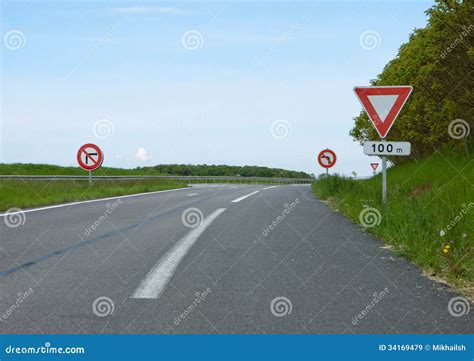 Road Turn To The Highway Stock Image Image Of Park Sign 34169479