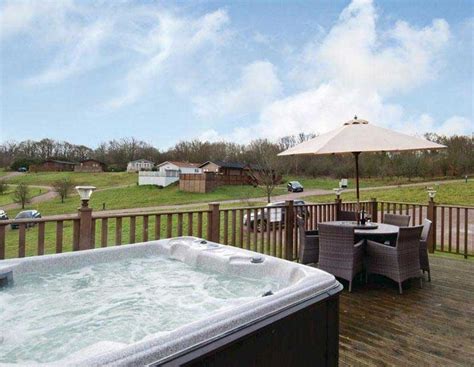 9 Luxury Lodges In Essex With Hot Tubs From £62 Per Night