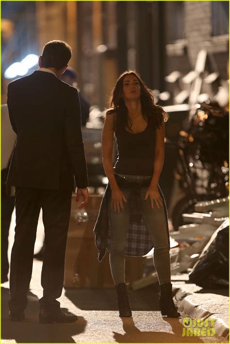 Photo Megan Fox Will Arnett Tmt 2 Filming 23 Photo 3365342 Just Jared