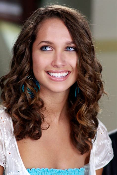 Pictures Of Maiara Walsh