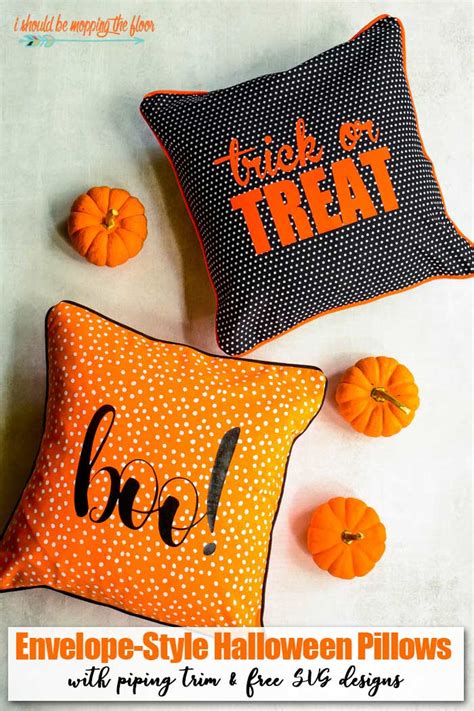 Download Envelope Style Halloween Pillows - Eighteen25